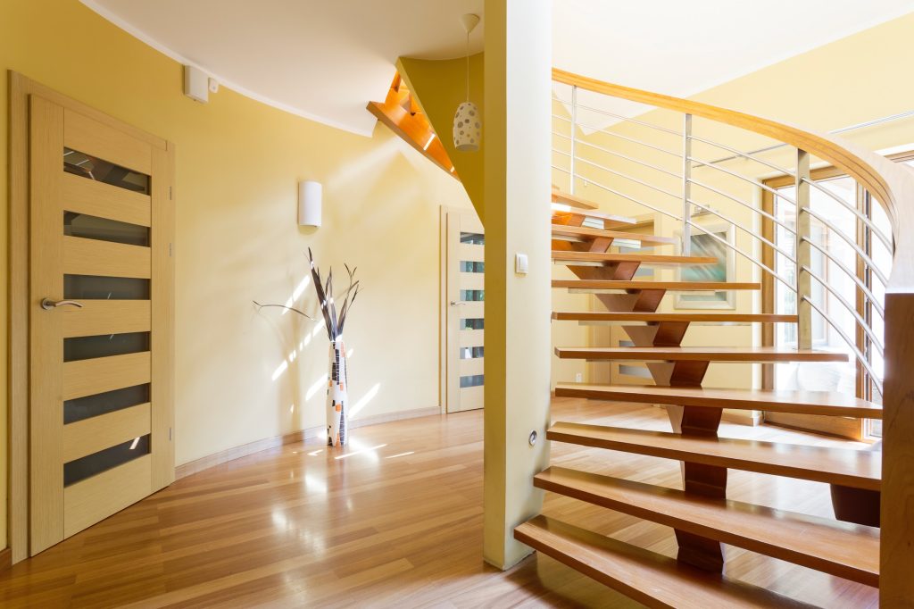 Treppen als Blickfaenger Beispiel einer neuzeitlichen repraesentativen Treppe